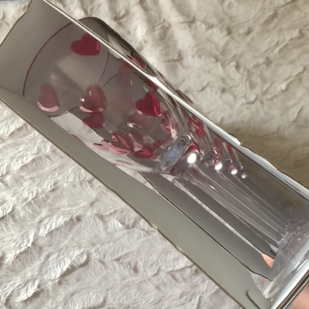 Paris Hilton Clear Acrylic Wine Glasses with Pink Heart Accents - Set of 4